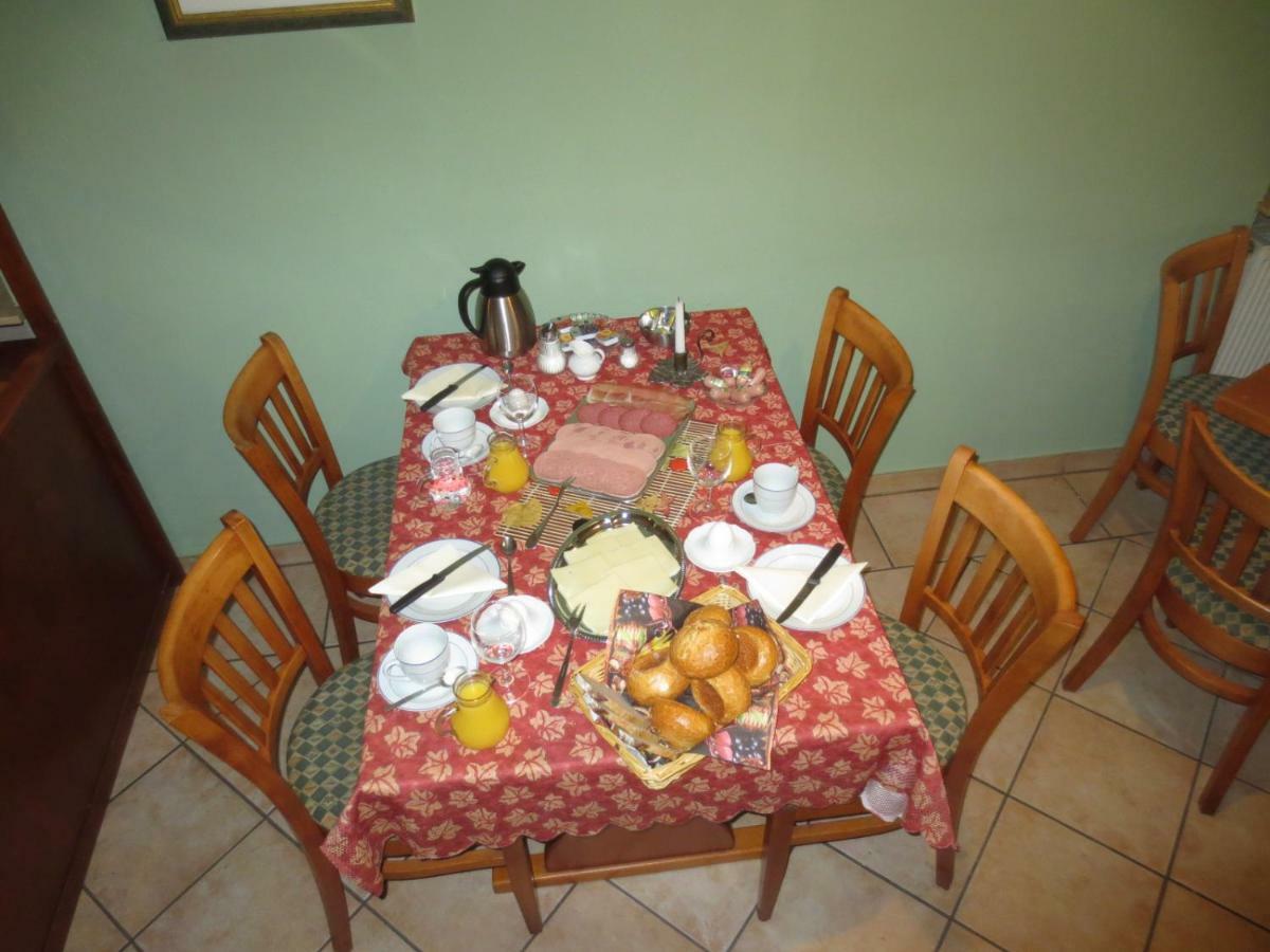 Gasthaus - Kratz Wiltingen Buitenkant foto