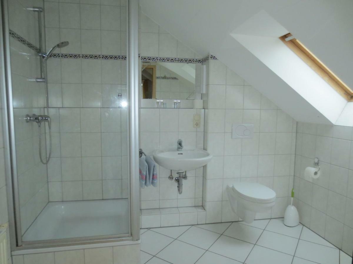 Gasthaus - Kratz Wiltingen Buitenkant foto